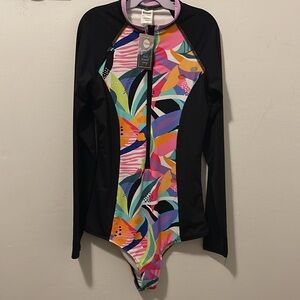 🏝️NWT EIDON L/S BATHING SUIT🏄‍♀️